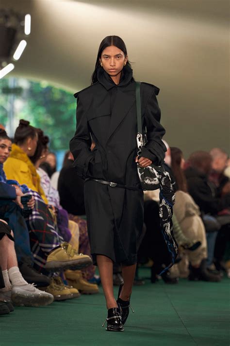 burberry spring 2024 collection